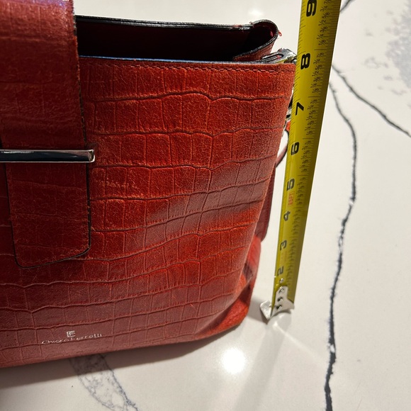 Chiara Ferretti Red Croc Embossed leather bag - Picture 8 of 12